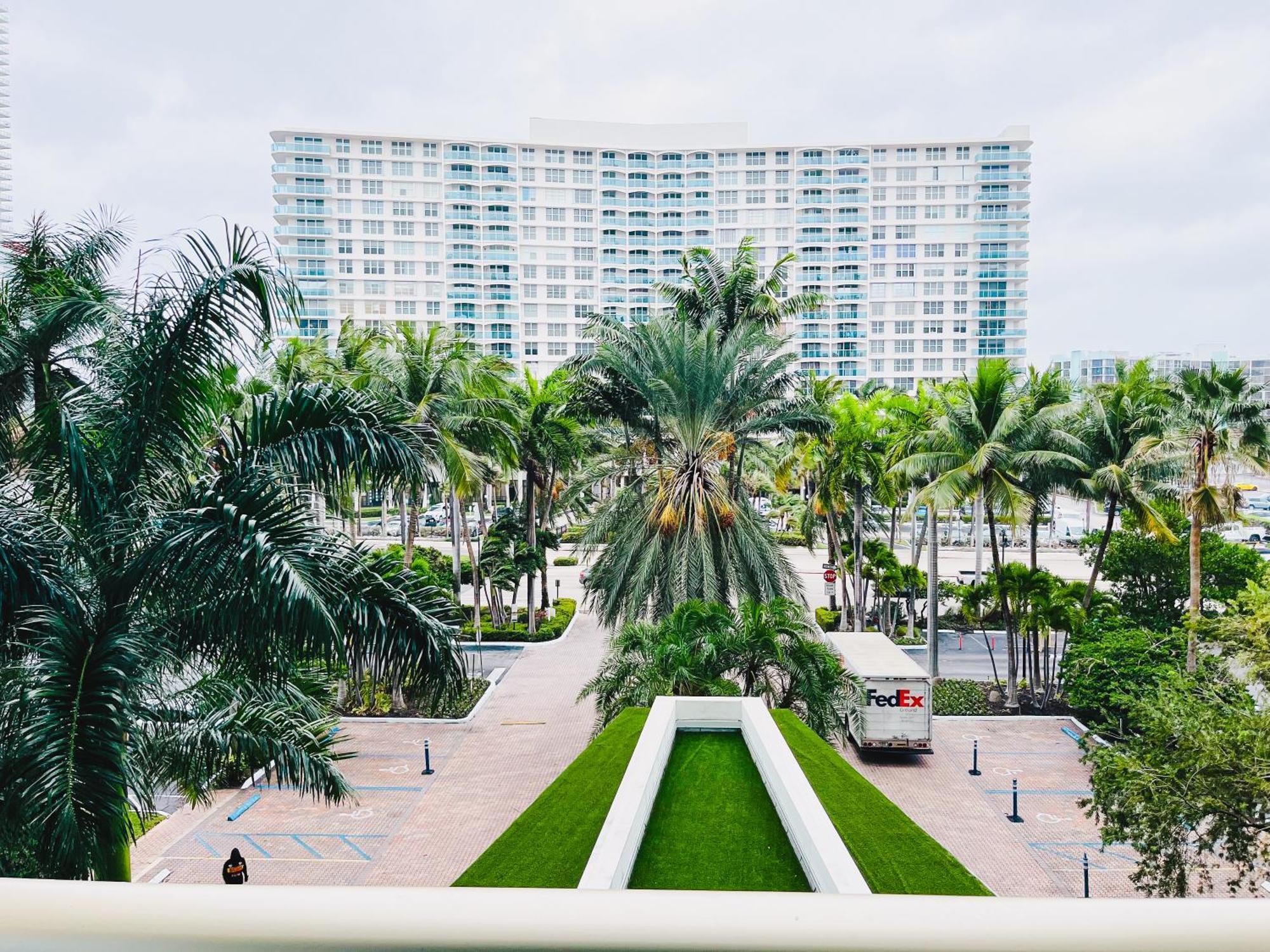 The Tides On Miami Hollywood Bay View Apartments 1B Exterior photo